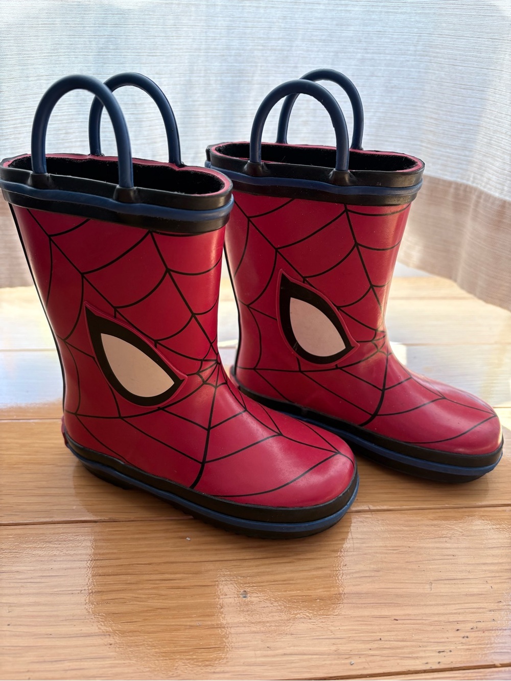 Spider-Man Rain Boots 5-6 - Picture 1 of 8